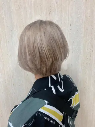 ショート カラー 店長 濱口 花菜 美髪整形のヘアスタイル