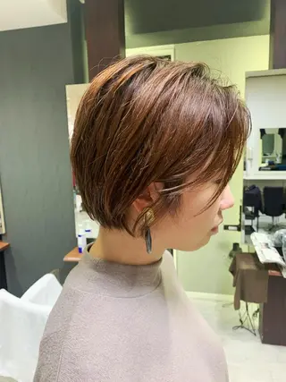 ショート マルナ本店 ペコのヘアスタイル
