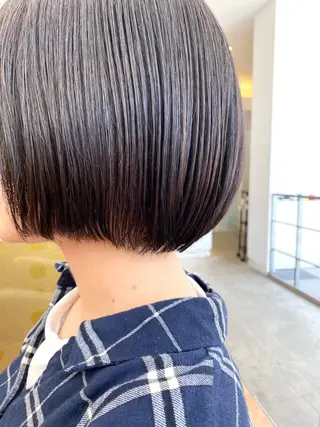 ショート カラー ✨髪質改善専門店✨ QOLU✨のヘアスタイル