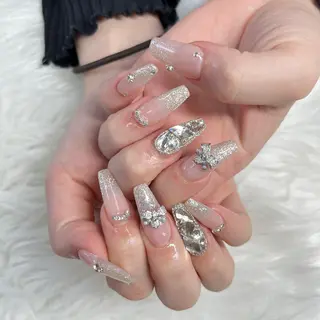ネイル SHION  のネイルデザイン