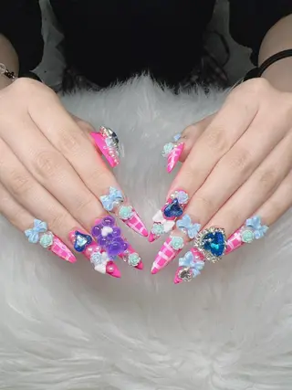 ネイル Lee Nailsのネイルデザイン