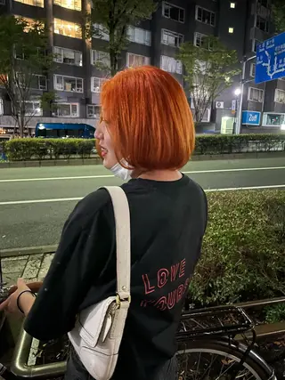 ショート カラー ハイトーンカラー/ ダブルカラー/EMIのヘアスタイル