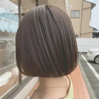 ショート カラー パーマ ボブ/透明感カラー 🤍永田真穂のヘアスタイル
