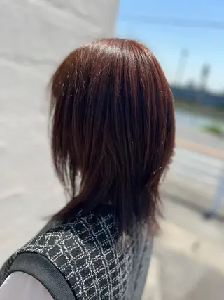 カラー 田中 愛音のヘアスタイル