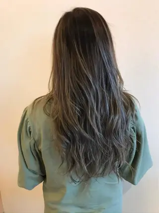 ロング カラー 杉田 健太のヘアスタイル