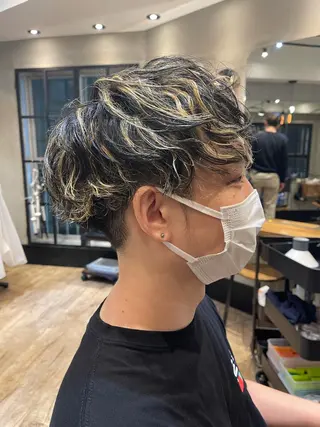ショート カラー パーマ 新宿メンズ専門 モテ清潔感パーマ特化のヘアスタイル