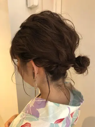 ショート ヘアアレンジ ツキノキ ミナのヘアスタイル