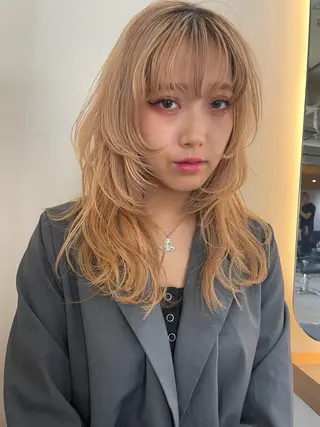 ロング ハイトーン/アレンジ 🎀アオイ🎀のヘアスタイル