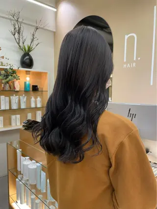 ロング カラー 髙橋 かすみのヘアスタイル