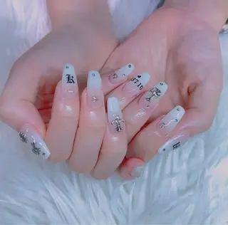 ネイル エムズ ハヤシのネイルデザイン