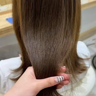 カラー 艶カラー🌟 ブリーチ/紅芭✨のヘアスタイル