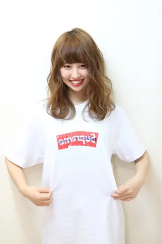 ミディアム カラー パーマ 及川 翔のヘアスタイル
