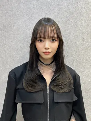 ロング カラー ヘアアレンジ 🩷韓国ヘア/ヨシン モリ🩷Maikaのヘアスタイル