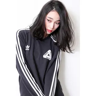 ミディアム 千葉 絵里花のヘアスタイル