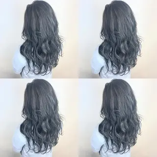 ロング カラー 韓国レイヤーカット/ ダブルカラーのヘアスタイル