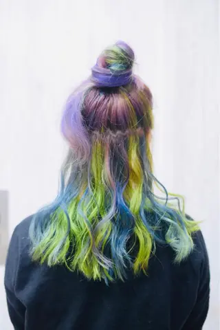 ミディアム カラー GATE. staffのヘアスタイル