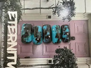 ネイル 個性派ネイル 🌼 ハルカ ♡の眉毛・アイブロウイメージ