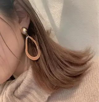 ミディアム カラー UMEDA FIGAROのヘアスタイル