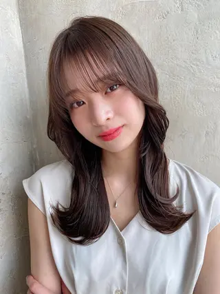 ミディアム カラー 顔周り/くびれヘア 韓国ヘア💕風間るなのヘアスタイル
