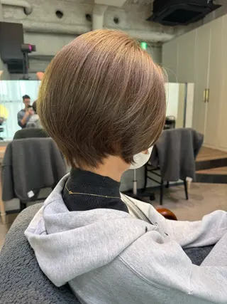 ショート カラー 新宿 / Aujua ｿﾑﾘｴ🫧森田涼介のヘアスタイル