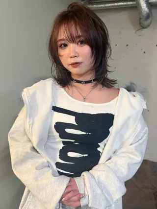 セミロング 長山 海秀のヘアスタイル