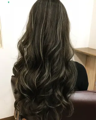 ロング カラー _WHITE芝本 賢吾【天王寺店】のヘアスタイル