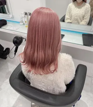 セミロング カラー 💗🤍透明感カラー 🤍💗kanonのヘアスタイル