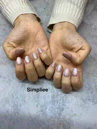 ネイル シンプリーワン 渋谷店🪄MOENAのネイルデザイン