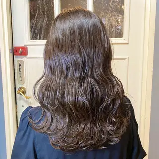 セミロング BRITS 渡辺 菜々子のヘアスタイル