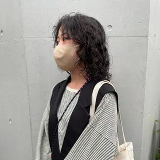 ミディアム パーマ 🌈圧倒的デザイン パーマ　関和希のヘアスタイル