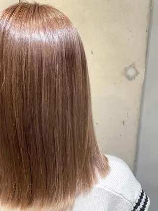 ミディアム カラー ハイライトが 得意なニキです😊のヘアスタイル