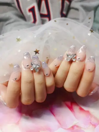 ネイル セミロング フィルイン・深爪矯正 長さ出し🎀のネイルデザイン