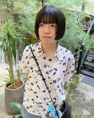 ショート 金田 夏野のヘアスタイル