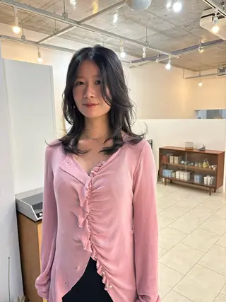 ミディアム eri kinjoのヘアスタイル