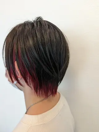 カラー トータル   ビューティー アイズのヘアスタイル