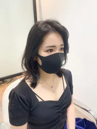 ミディアム 伊良波 香里のヘアスタイル