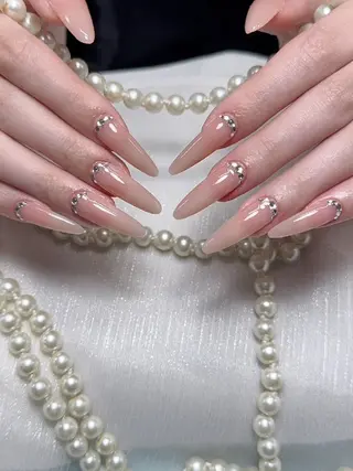 ネイル Rose  nailのネイルデザイン