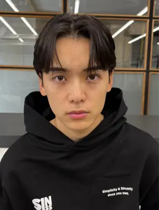 メンズ 韓国風パーマ特化 篠崎優也翔のヘアスタイル