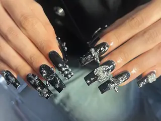 ネイル アユリ リリのネイルデザイン