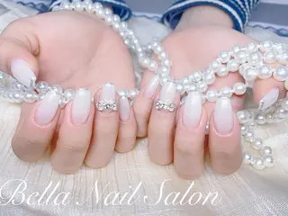 ネイル Bella Nail Salonパラジェルのネイルデザイン