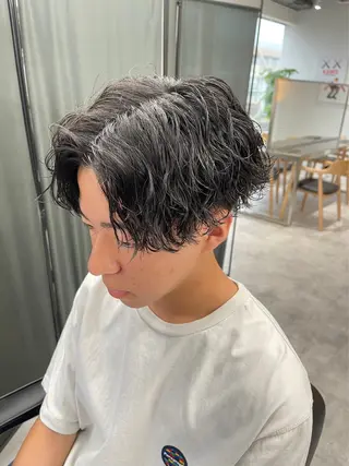 ショート パーマ メンズ 波巻きスパイラル🌀 新潟/万代/山下優のヘアスタイル