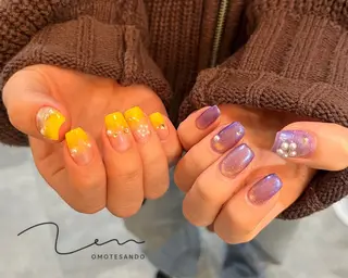 ミディアム . azusaのネイルデザイン