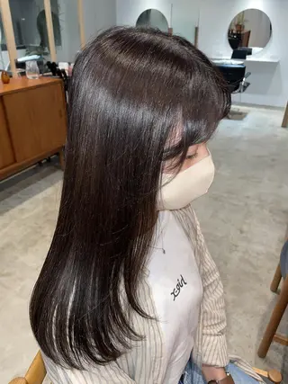 ミディアム カラー CEINE PATHのヘアスタイル
