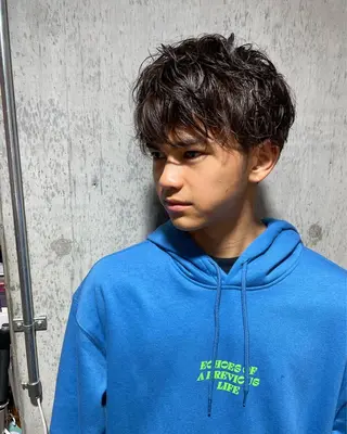 パーマ メンズ 横山 亮太のヘアスタイル