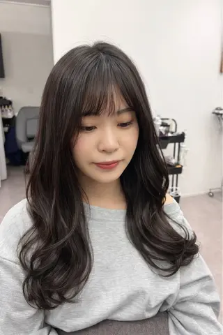 ロング AVANCE.PRODUCED by EGAO所属・似合わせ/大阪 /艶感カラー/長谷のヘアスタイル