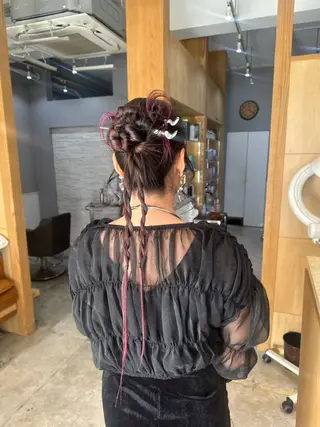 ミディアム miloc MOMOKAのヘアスタイル