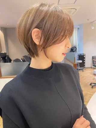 ショート カラー パーマ 平川 一真のヘアスタイル
