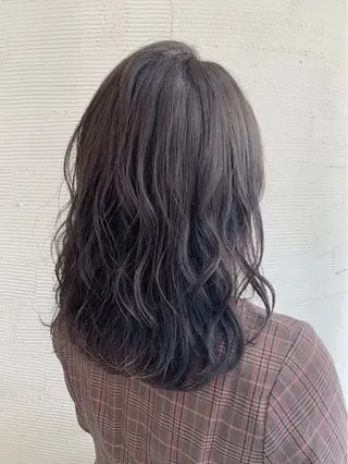 セミロング 岡山駅/髪質改善 透明感カラー🐼のヘアスタイル