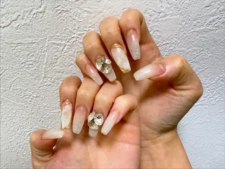 ネイル Li'leaNail AINAのネイルデザイン