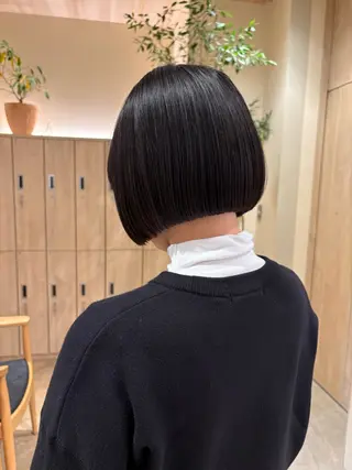 ショート かのうひなこ🌻 ボブカット／パーマのヘアスタイル